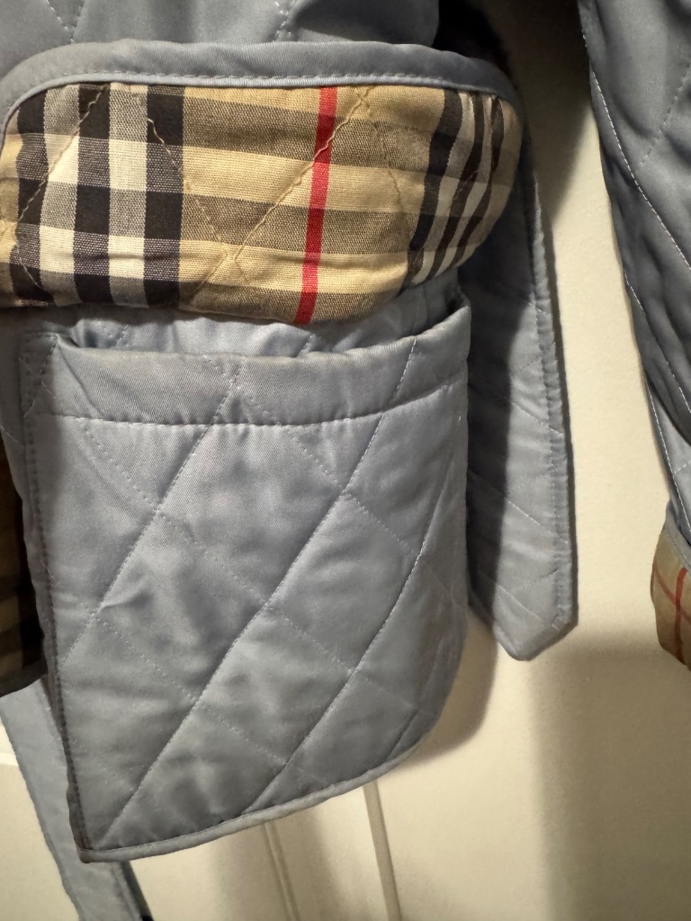 Burberry Quilted Jacket - Picture 2 of 6